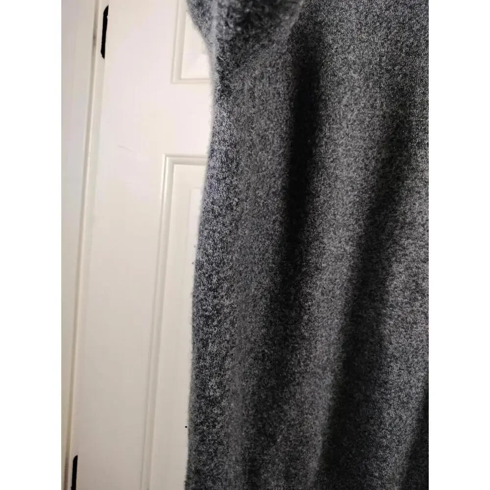 Lux Cashmere Men’s V-Neck Sweater Large 100%‎ Pure Cashmere Charcoal Gray Soft
